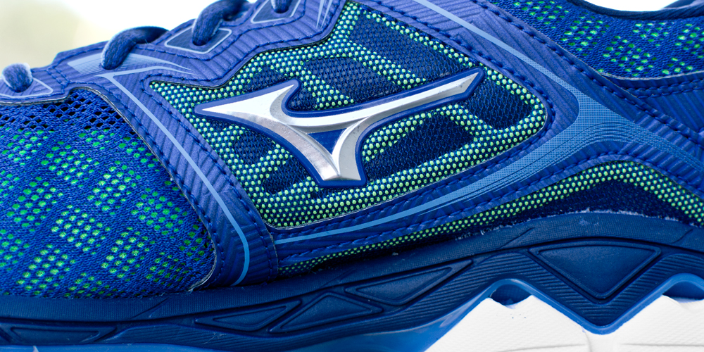 Mizuno cloudwave online