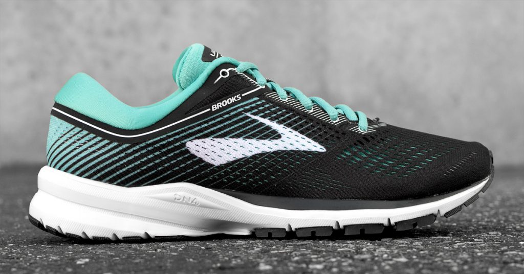 Brooks launch victory online